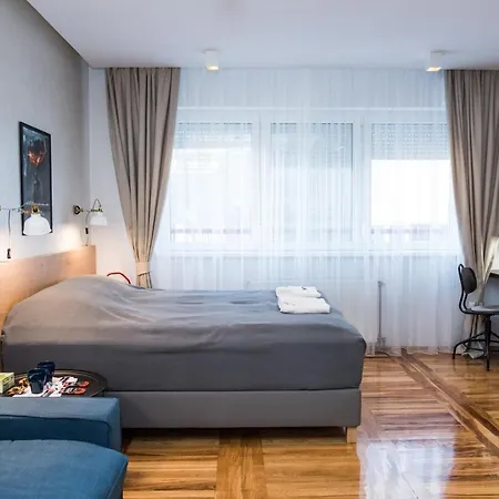 Donner Centar Apartment *