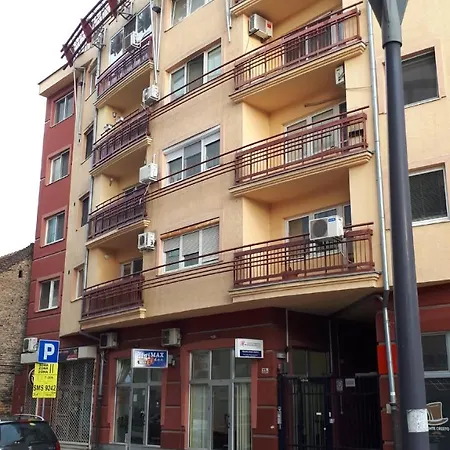 Donner Centar Apartment
